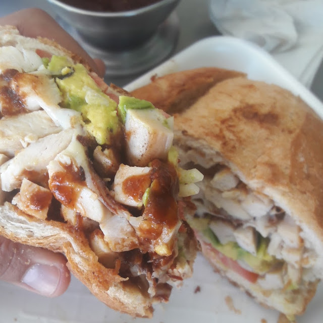 Torta Milanesa de Pollo Plancha
