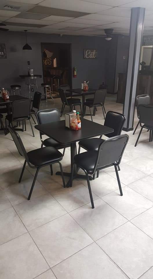 Ace's soul food diner and lounge