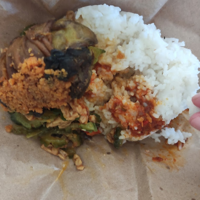 Nasi Sayur Ayam Goreng
