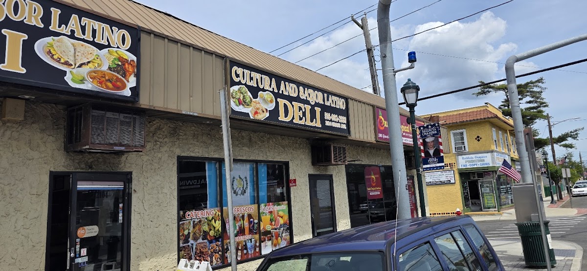 Cultura and sabor latino deli