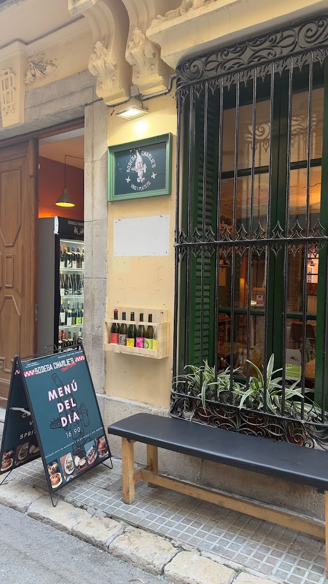 Bodega Charlie's