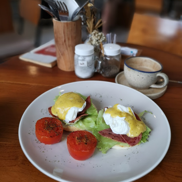 Egg Florentine