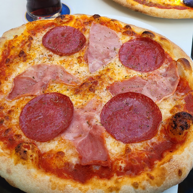 Pizza Diavolo