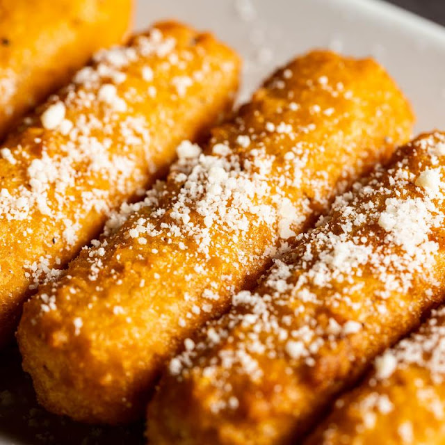 Mozzarella Sticks