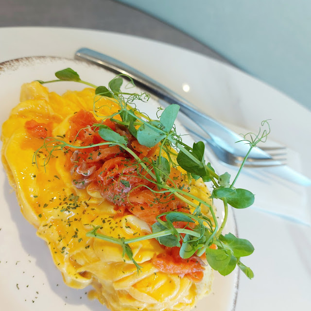 Smoked Salmon Scrambled Eggs Sourdough