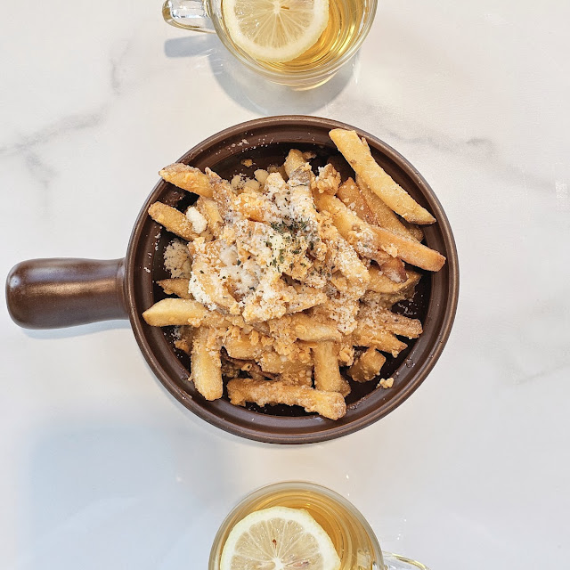 Handmade Salted Egg Yolk Fries