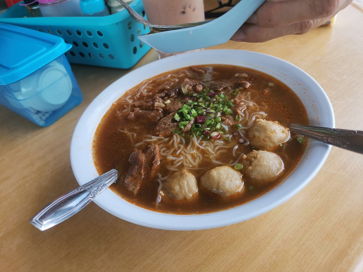 Pilut's Kitchen Kg. Binaong