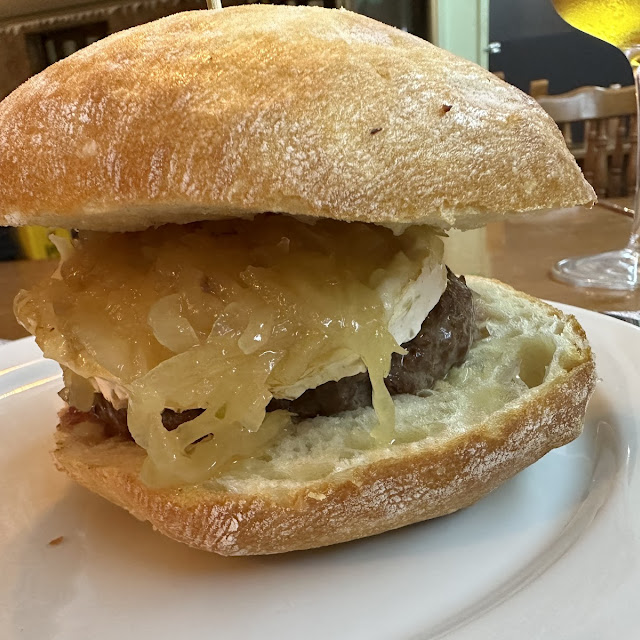 Schafskäse Burger