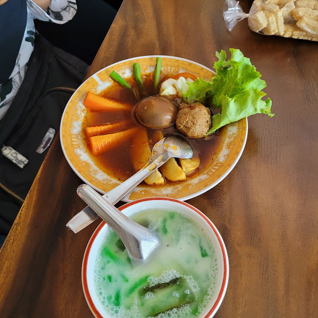 Selat
