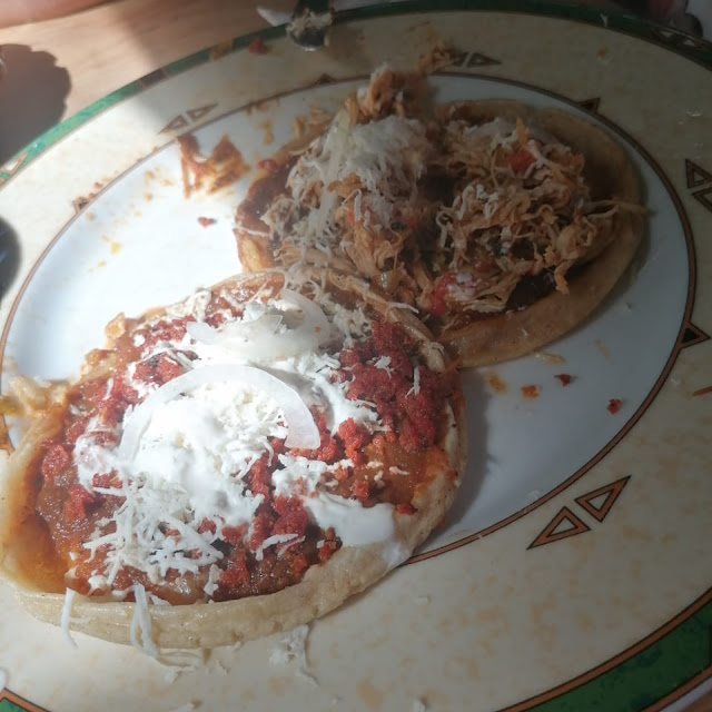 Picaditas