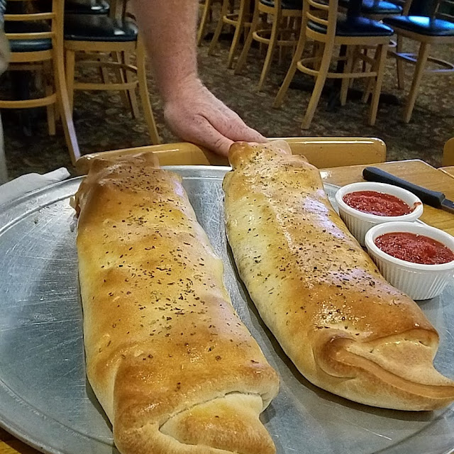 Large Strombolli