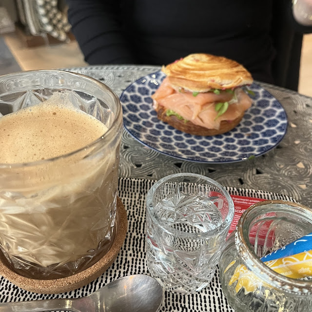 Lachsbrötli