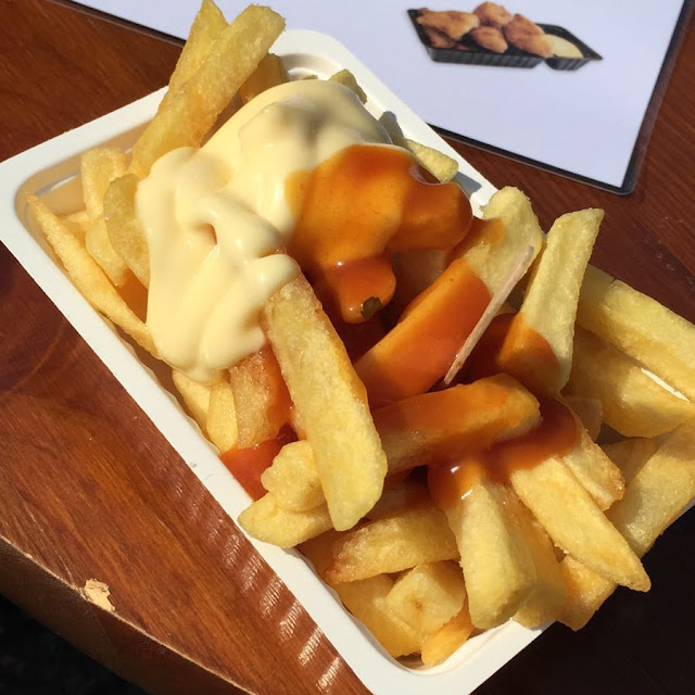 Pommes Soße Mayo