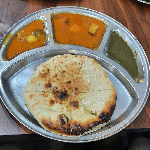 Mozarella Cheese Naan