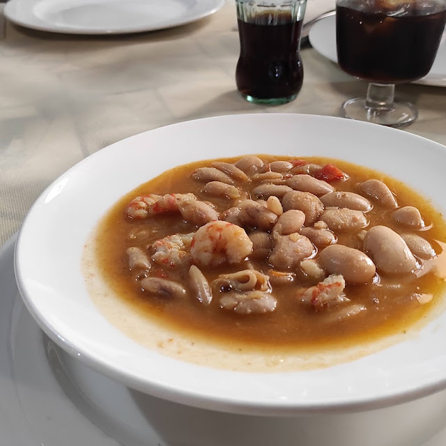 Alubias Con Langostinos