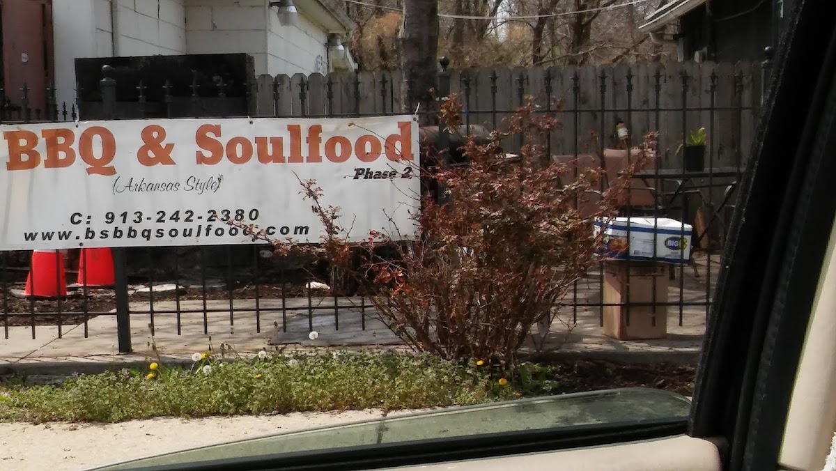 B's BBQ & Soulfood