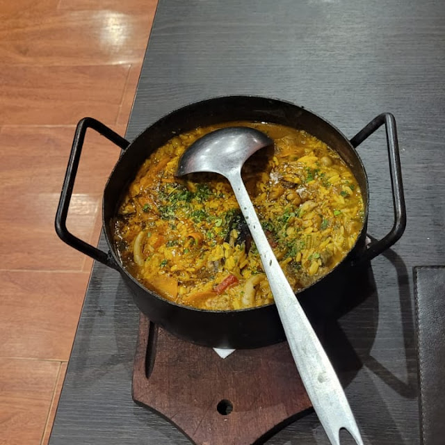 Mariscos Con Arroz