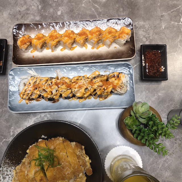 Baked Salmon Roll