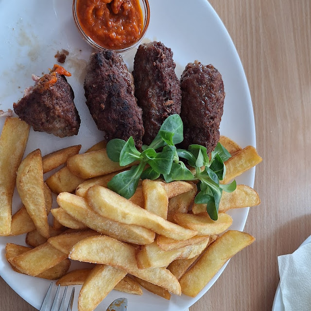 Cevapcici