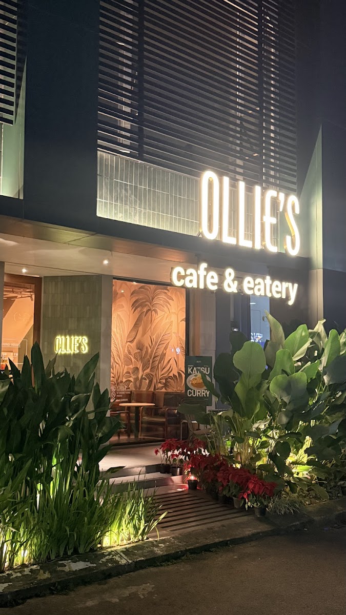 Ollie's Cafe & Eatery