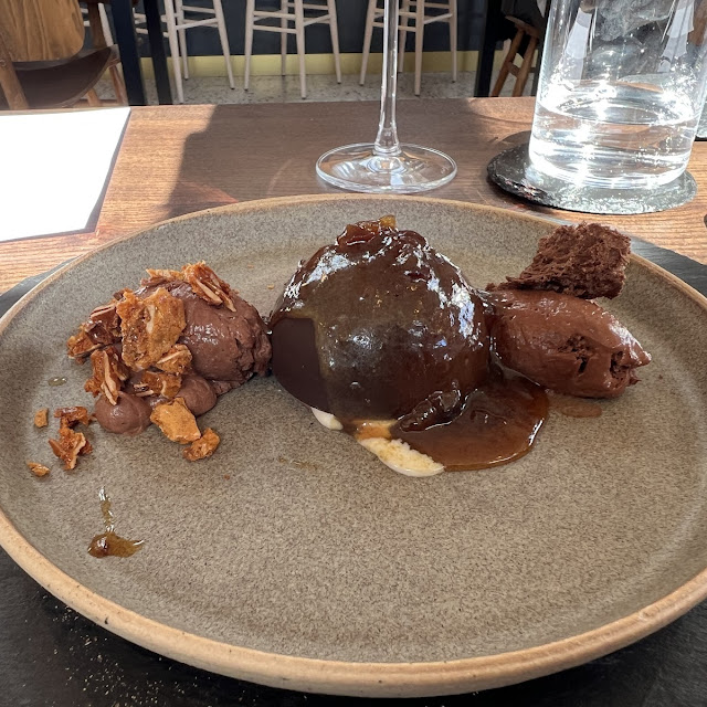 Mousse Au Chocolat