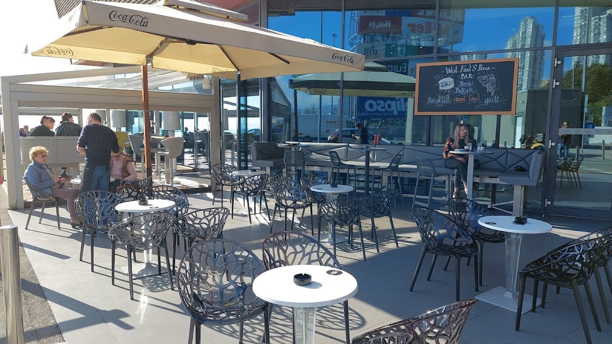 WEST Food & Bar