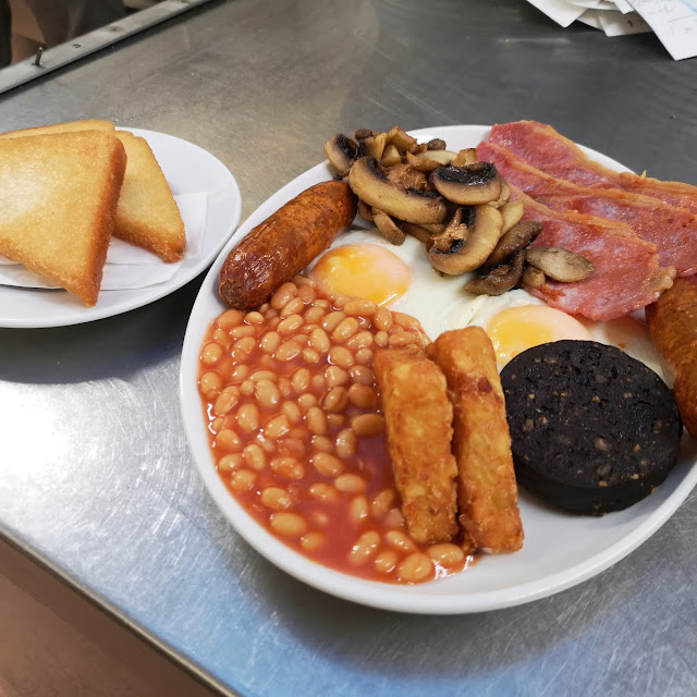Standard English Breakfast