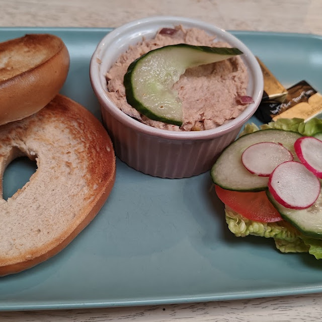 Tuna Salad Bagel