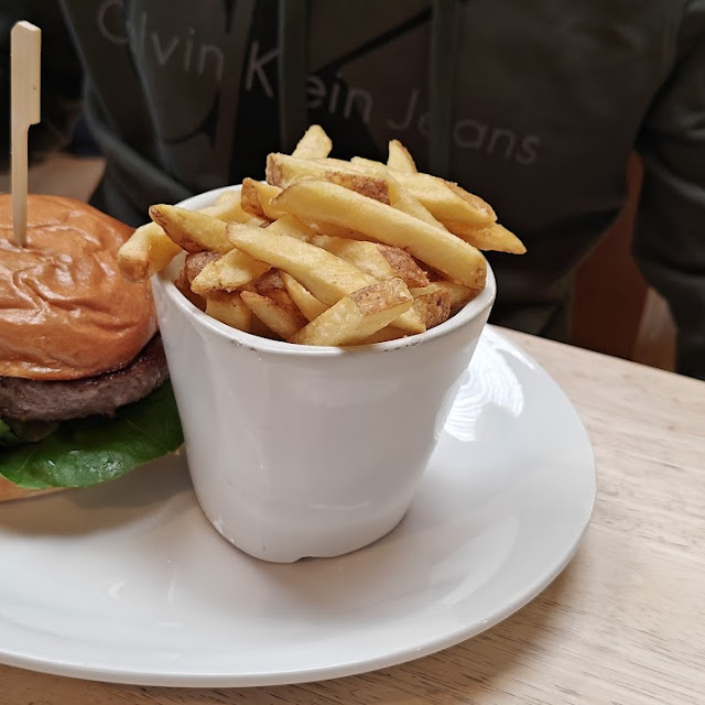 Classic Burger and Chips