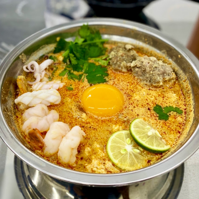 Mama Creamy Tomyam Deluxe