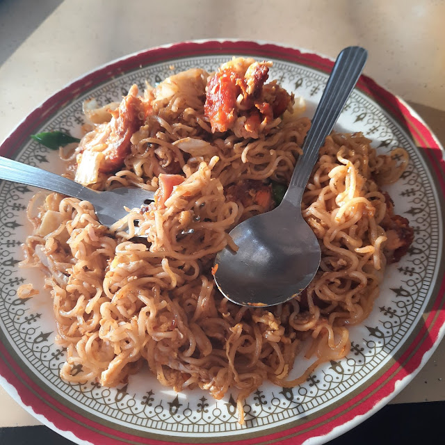 Maggi Goreng Ayam