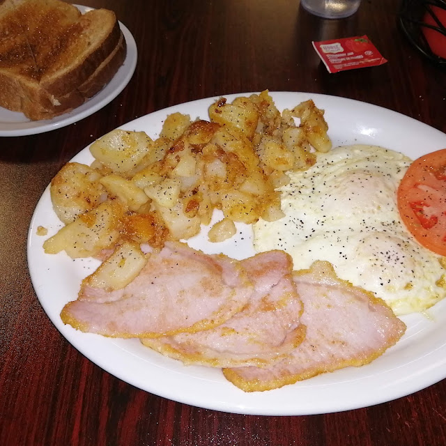 Peameal Bacon and Egss
