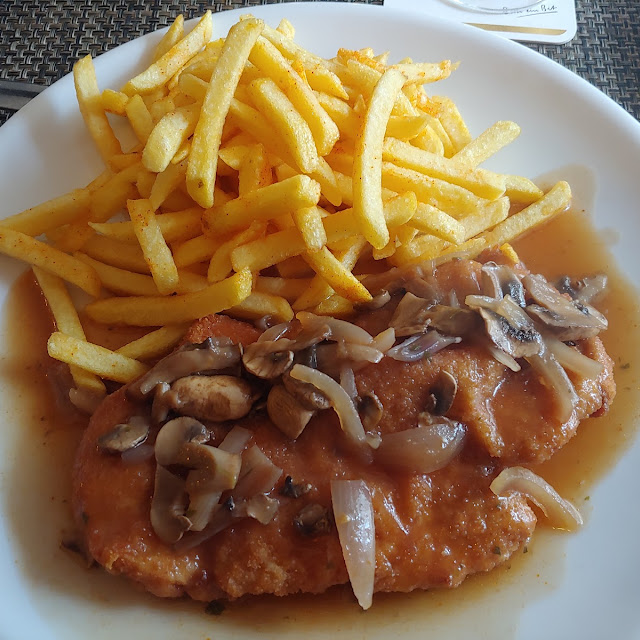 Jagerschnitzel With Fries