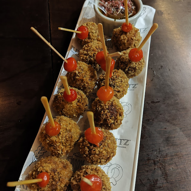 Croquete de Cupim Com Cartupiry