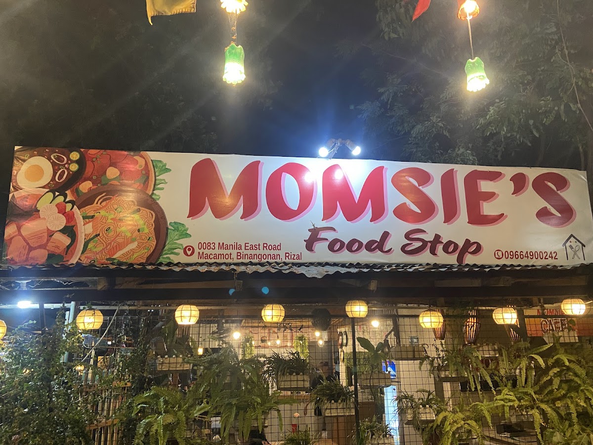 Momsies Food Stop