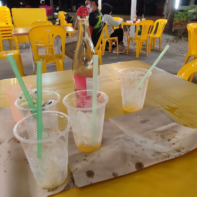 What's Left of Nasi Ayam Goreng Kunyit