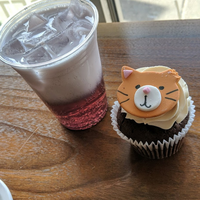 Chocolate Cat Cupcake