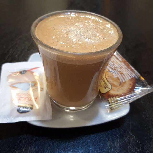 Café Con Leche