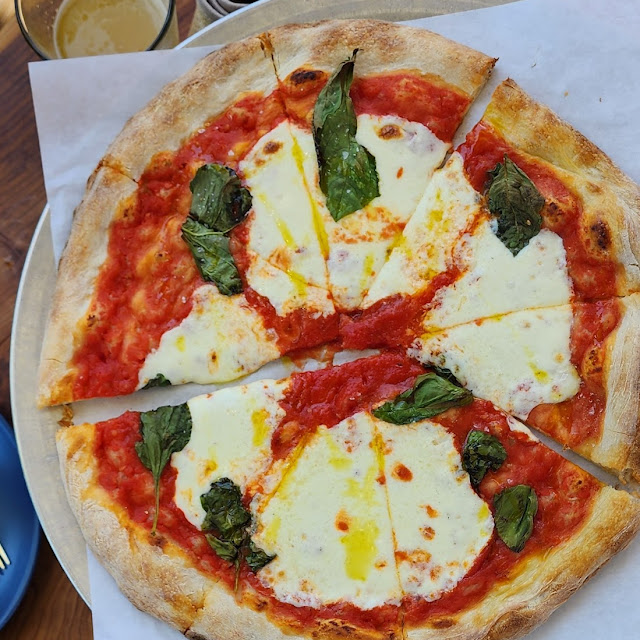 Margarita Pizza