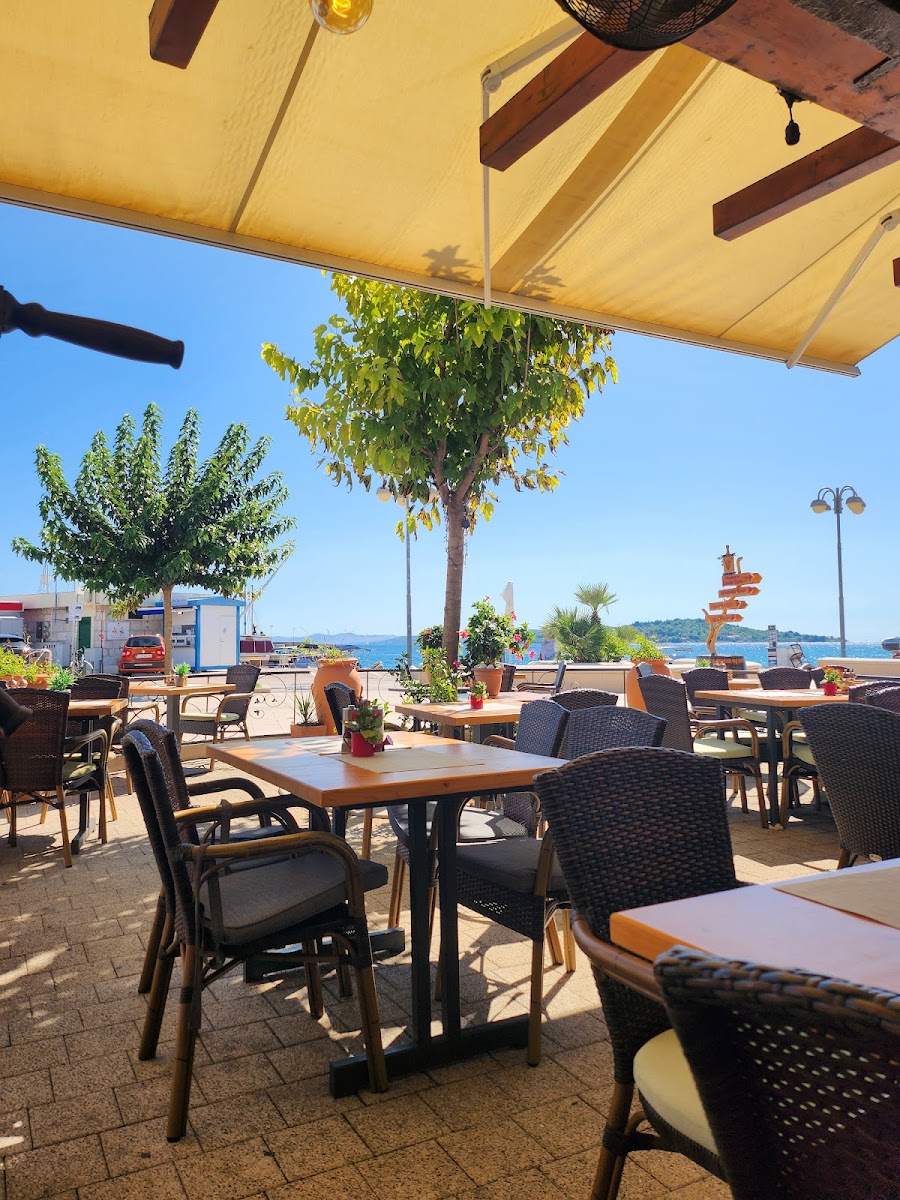 Konoba Mediterano