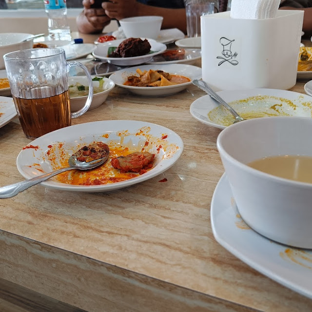 Jengkol Hot Plate