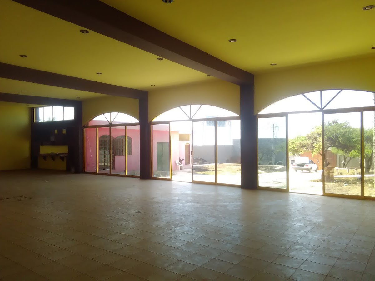 Cafe Guadalupe 'Las Tres Marias'.