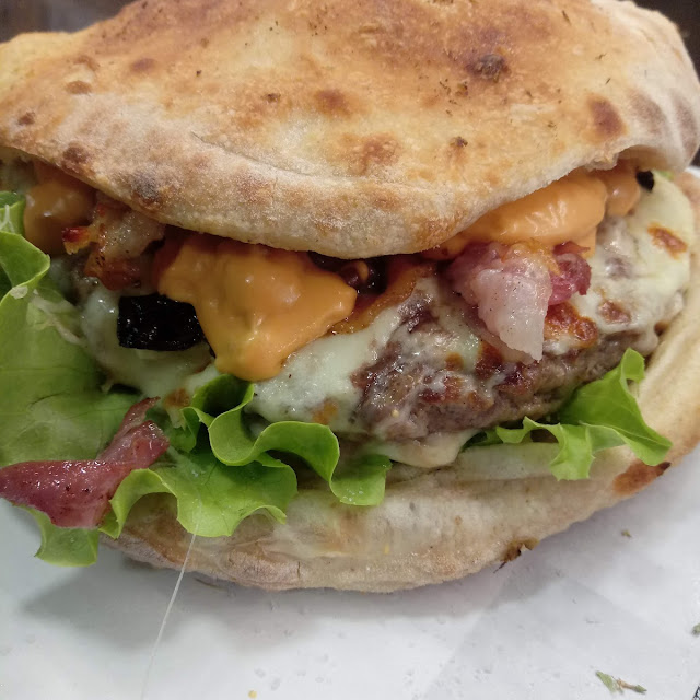 Panino Pizza Baconburger