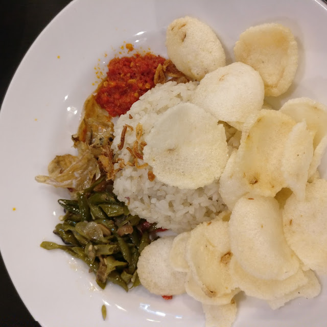 Lontong Sayur Spesial