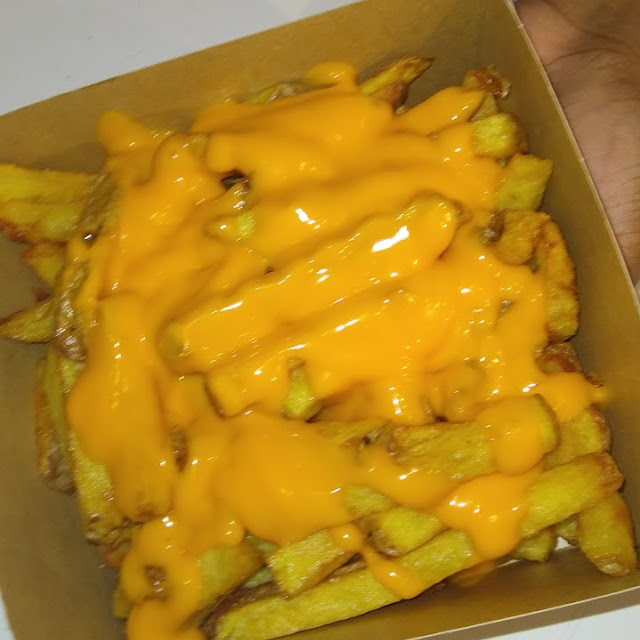 Frite Maison Au Cheddar