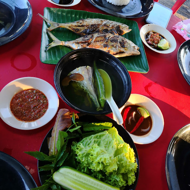 Ikan Bakar Dan Ulam