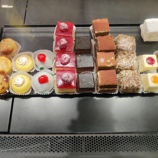 Mini Cakes