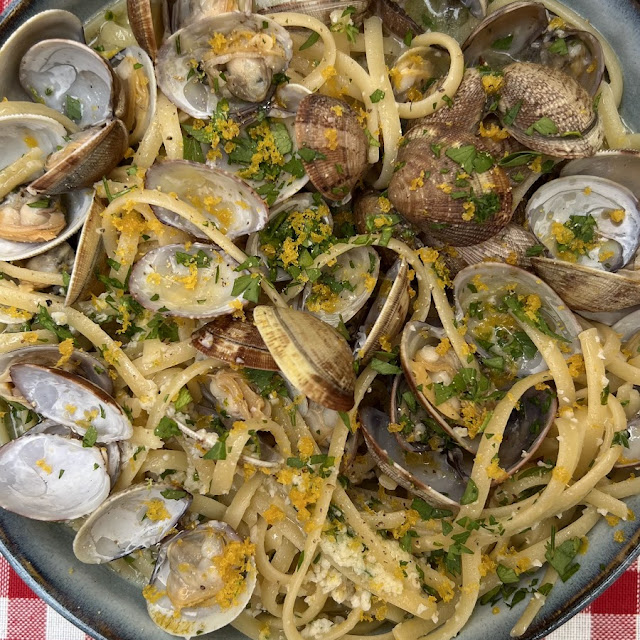Linguini Alle Vongole Et Poutargue