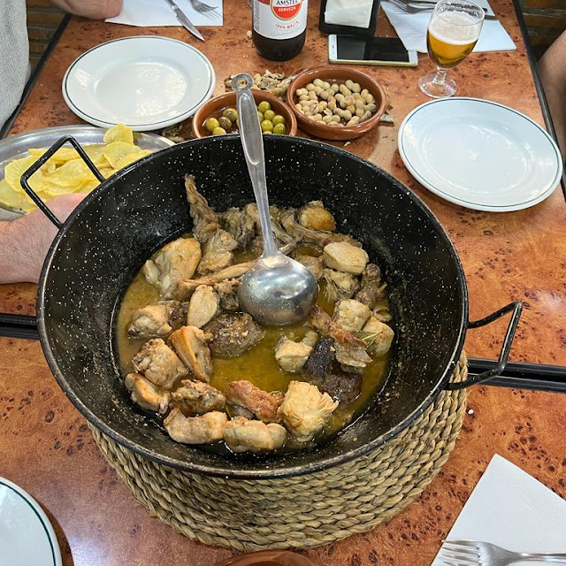 Pollo Y Conejo Al Ajillo Por Encargo Min 2 Personas