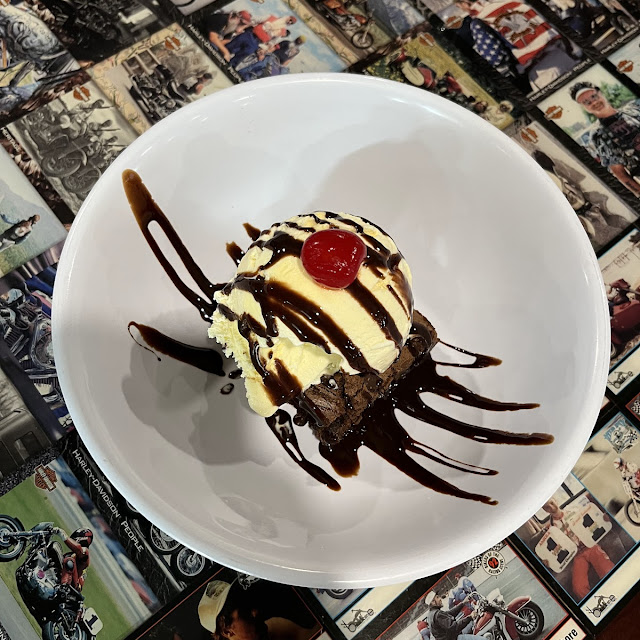 Brownie Sundae